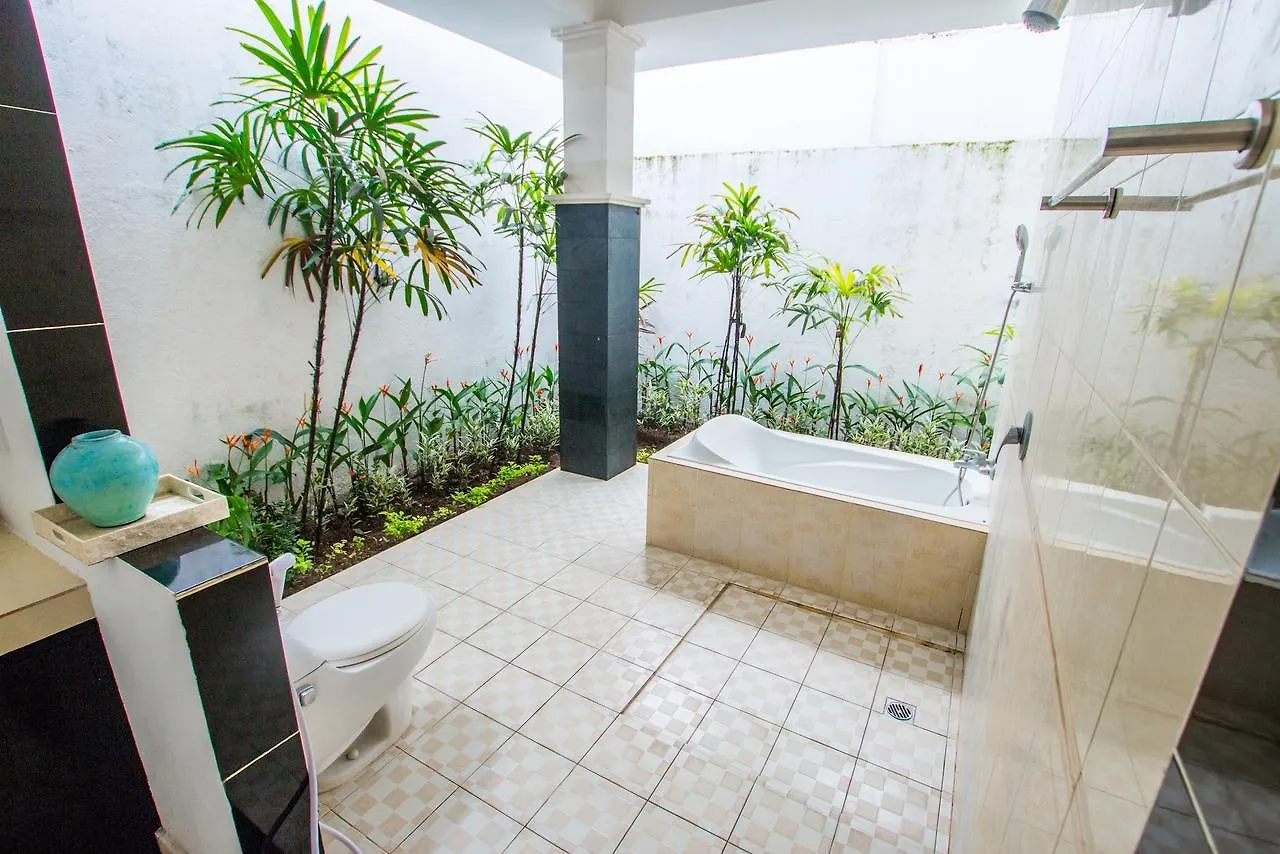Av Villa Coco 세미냑
